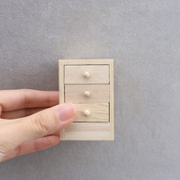 Mini-meuble de maison de poupée 1:12, table de chevet simple à trois compartiments ob11