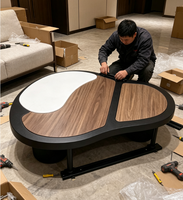 Table basse nuage irrégulière moderne en panneau écologique avec plateau en pierre imprimée couleur pour salon, projet hôtelier, table centrale personnalisable