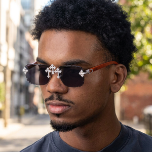 Lunettes de soleil de luxe sans monture carrées, incrustées de cristaux, avec branches en bois légères, unisexe, tendance pour les fêtes, le quotidien et les activités de plein air - Product Image 3