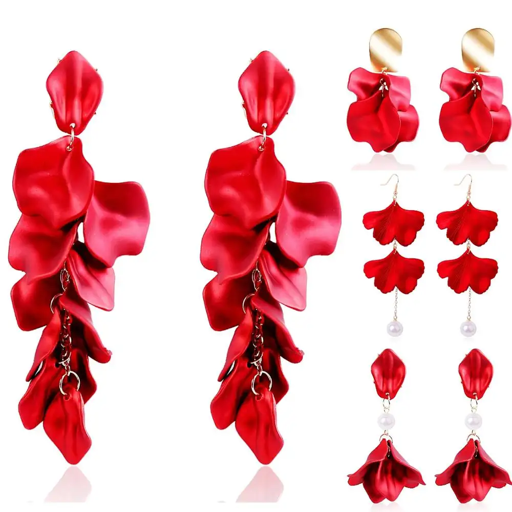 Anting-Anting Juntai Daun Maple Resin Merah Besar Anting-Anting Bunga Mawar Merah Akrilik Panjang Menjuntai Daun Maple untuk Kontes Pernikahan Pengantin