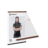 Cadre mural moderne et minimaliste en acrylique fait main pour certificats, photos de personnel/d'enseignants, et profils d'honneur