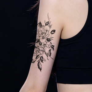 Autocollant de <span class=keywords><strong>tatouage</strong></span> temporaire imperméable, papillon, <span class=keywords><strong>rose</strong></span>, fleurs, <span class=keywords><strong>bras</strong></span>, jambe, <span class=keywords><strong>femme</strong></span>, matériau papier, logo personnalisable, tenue jusqu'à 1 semaine - Product Image 3