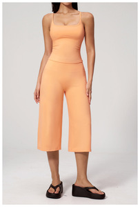 XH1247 - Set Yoga da Donna: Top Senza <span class=keywords><strong>Spalline</strong></span> e Pantaloncini a Vita Alta ad Asciugatura Rapida per Corsa e Attività all'Aperto - Product Image 2