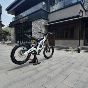Vélo tout-terrain électrique Surron Light Bee X 10kW 72V 35Ah pour adulte, vitesse rapide 80 km/h, modèle 2026, <span class=keywords><strong>pas</strong></span> <span class=keywords><strong>cher</strong></span> - Product Image 3