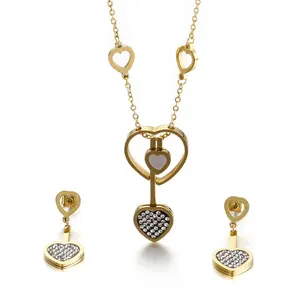 Yeni moda paslanmaz çelik kadın seti takı kalp şeklinde tasarım suudi altın iki adet küpe ve kolye seti