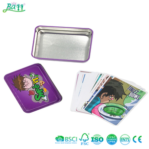 Pour jouer à des <span class=keywords><strong>jeux</strong></span> en ligne gratuits, jeu <span class=keywords><strong>de</strong></span> cartes <span class=keywords><strong>Solitaire</strong></span> avec boîte en fer blanc - Product Image 1