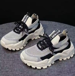 รองเท้าลำลองผู้หญิงสไตล์เกาหลีแบบใหม่ รองเท้าทรง Daddy Shoes ผ้าตาข่ายระบายอากาศได้ดี รองเท้ากีฬา - Product Image 2