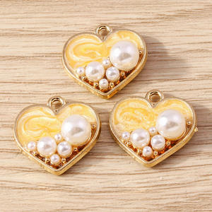 Lote de 10 Dijes de Corazón Esmaltados con Incrustaciones de Perlas, Colgantes de Amor para Manualidades, Accesorios para Llaveros, Suministros para Joyería, Paquete al por Mayor, Regalo - Product Image 3