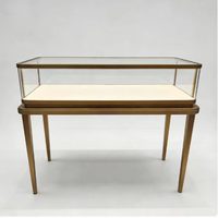 Vitrine à bijoux carrée moderne en verre avec éclairage LED, étanche, durable, taille personnalisable pour les magasins de détail et les centres commerciaux