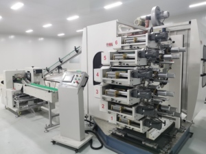 Nhà Máy Bán Hàng Trực Tiếp Chất Lượng Cao Và Định Nghĩa Nhiều Màu Tự Động Khô In <span class=keywords><strong>Offset</strong></span> Máy 4-6 Màu Cho Cốc Nhựa - Product Image 2