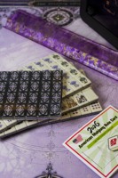 Tuiles de Mahjong Américaines Personnalisées Illustrées à la Main avec 160 Pièces en Acrylique Crème Marine à 4 Couches pour Cadeau Premium, OEM ODM