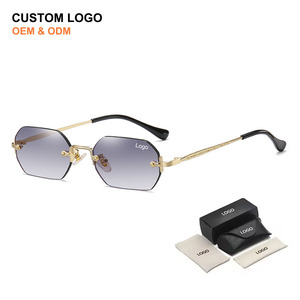 Mode <span class=keywords><strong>Fantaisie</strong></span> Designer Sans Monture Diamant Coupe <span class=keywords><strong>Lentille</strong></span> UV400 Nuances Unisexe Lunettes De Soleil De Haute Qualité Lunettes De Soleil pour Femmes Hommes - Product Image 3