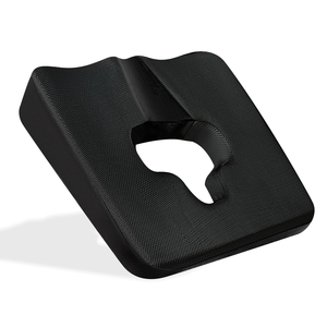 Coussin de siège en gel pour fauteuil roulant avec housse antidérapante, coussin anti-pression pour le coccyx pour fauteuil roulant - Product Image 1