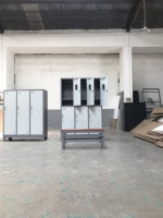 Armoire moderne à 6 portes coulissantes en métal gris clair, meuble de chambre à coucher durable pour étudiants, idéal pour le rangement des vêtements scolaires