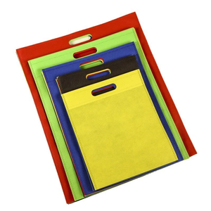 Sac de courses personnalisé arc-en-ciel, logo découpé, sac de courses en tissu non tissé, sac de courses en t-shirt - Product Image 6