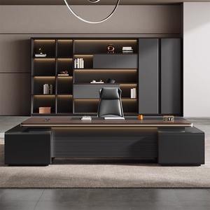 طاولة وكرسي رئيس بتصميم صيني حديث بسيط وفاخر، مجموعة أثاث خشبية معيارية للاستخدام المنزلي والمدرسي - Product Image 2