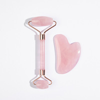 Ensemble de rouleaux de jade en quartz rose et Gua Sha, planche de massage facial avec logo personnalisé, fabriqué en Chine pour le visage