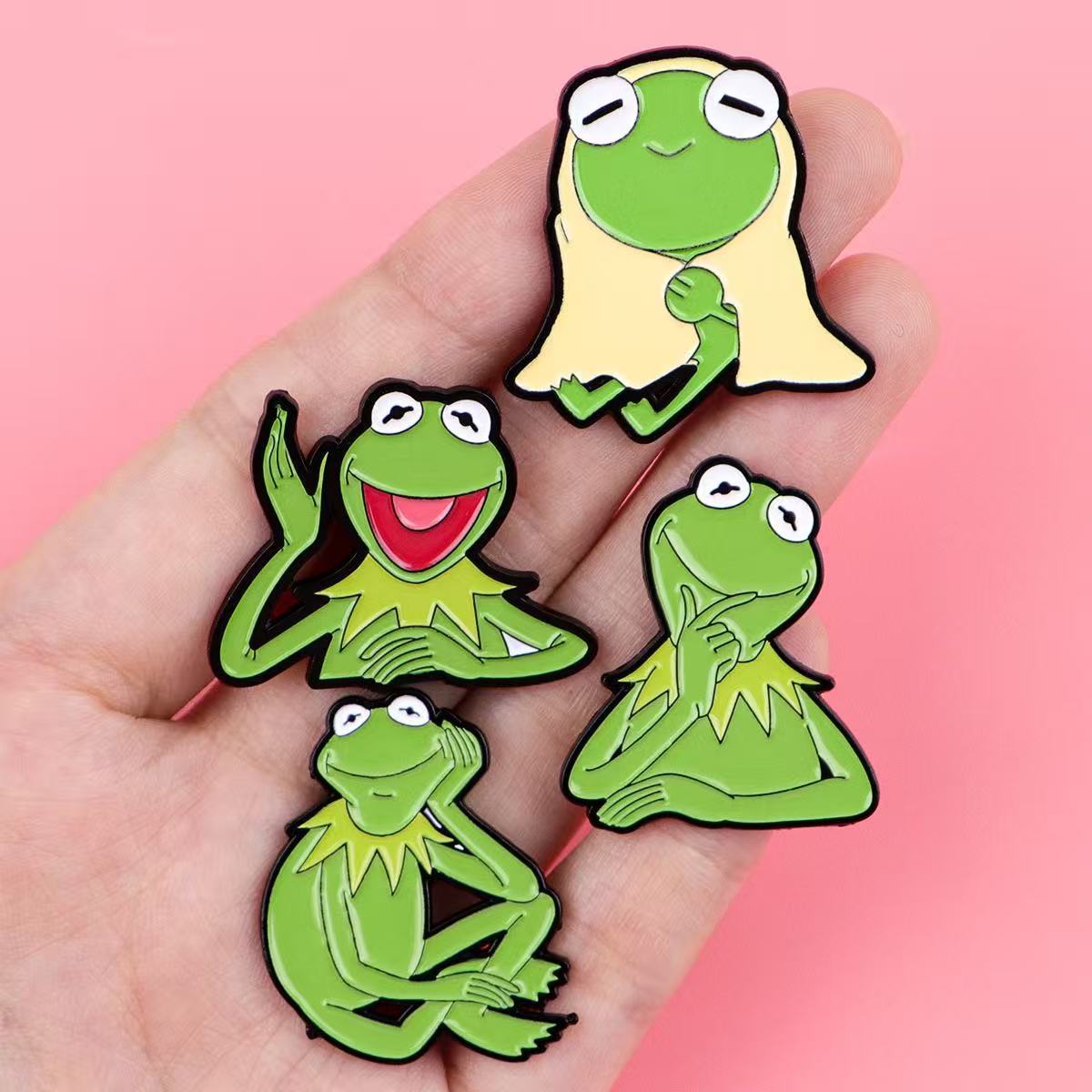 Customizable <strong>Frogs</strong> Funny Long-Leg <strong>Frog</strong> Alloy Brooch Pin for Anniversary Clothing & <strong>Accessories</strong>