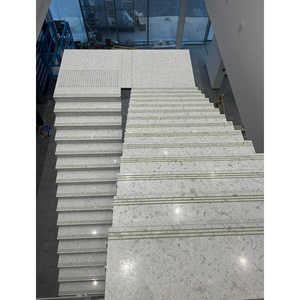 Herrajes para Escaleras de Granito y Mármol de Uso Comercial, Resistentes, Modernos, para Interiores, Acabado Duradero, Suministro para Exportación a Granel - Product Image 1