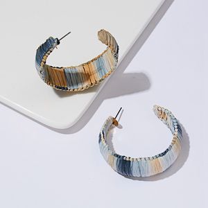 आकर्षण Oversized रंगीन ज्यामितीय सी आकार हस्तनिर्मित दुराचार रतन लट घेरा कान की बाली आभूषण - Product Image 5