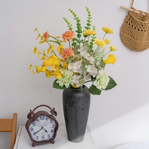 Bouquet de fleurs artificielles Stardust, jaune, blanc, pêche, calla lily, décoration pour la maison et les mariages CF02135 - Product Image 1