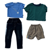 Vêtements d'Été d'Occasion pour Enfants, Styles Variés pour des Combinaisons Confortables en Excellent État
