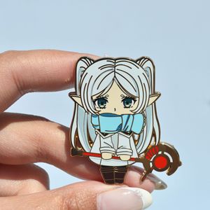 3 Styles d'Accessoires Frieren Beyond Journey's End : Badges, Broches et Épingles en Métal et Alliage, Bijoux Artisanaux, Épingles Anime - Product Image 2
