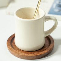 Tasses à café en céramique blanches crème personnalisées, style rétro vintage épais, avec impression de logo sur mesure, en porcelaine épaisse