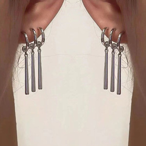 Orecchini di gioielli Cosplay in lega di zinco per uomo - Product Image 1