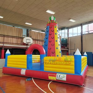Juego inflable gigante de escalada en pared para desafíos deportivos en carnavales, ideal para fiestas al aire libre. - Product Image 2