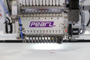 Máquina de bordar automática computarizada de una sola cabeza para lentejuelas al por mayor - Product Image 4