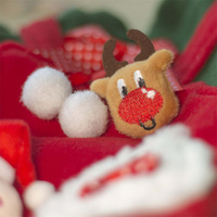 Vente en gros d'usine de sweat à capuche en velours épais mignon ensemble de Noël arc chat vêtements d'hiver pour animaux de compagnie