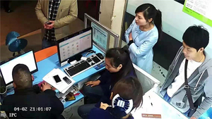 <span class=keywords><strong>Camera</strong></span> Ip V380 Giám Sát Từ Xa, <span class=keywords><strong>Camera</strong></span> Wifi Không Dây Hd 1080P Dành Cho Cửa Hàng Và Gia Đình - Product Image 2