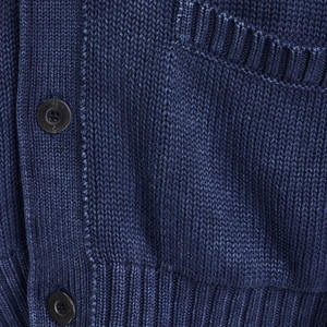 Cardigan en Coton Tricoté Personnalisé pour Homme, Col en V, Boutons sur le Devant, Lavage Acide, Collection Hiver – OEM/ODM - Product Image 5