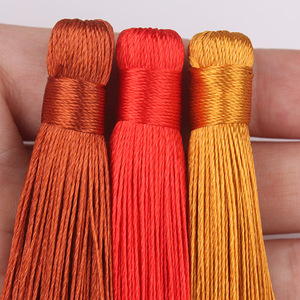 Pendentif tissé en nœud chinois, nœud carré à six pans avec pompon, ornement décoratif pour la décoration du Nouvel An, matériau en polyester - Product Image 3