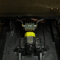 Centre d'usinage vertical CNC 3 axes VMC855 avec broche BT40, guidage linéaire et moule de précision