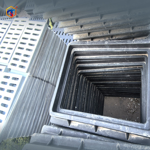 Tapas de alcantarilla moldeadas de FRP C250 D400 de alta resistencia, tapas de alcantarilla de FRP para construcción municipal - Product Image 1
