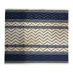 Tela de nailon ligera, transpirable y peinada, con rayas en zigzag azul marino y blanco, muy demandada, para vestidos y blusas de niñas. - Product Image 1