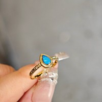 Bague Vintage en Argent 925 Plaqué Or 18K avec Turquoise Marquise et Bande Gravée en Zircon Cubique – Collection Fine