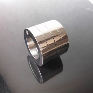 Work Record Self Defense <strong>Ring</strong> 2 <strong>Rings</strong> 4 <strong>Rings</strong> Outdoor Alloy <strong>Knuckle</strong> <strong>Duster</strong> Thumb <strong>Ring</strong> Combat <strong>Ring</strong> - Product Image 3