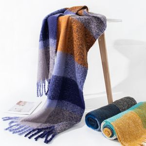 ผ้าพันคอและผ้าคลุมไหล่ของผู้หญิงยาวทำจากโพลีเอสเตอร์สำหรับฤดูใบไม้ร่วงและฤดูหนาว - Product Image 2