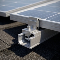 Kit Rel Pemasangan Panel Surya Aluminium dengan Klem Ujung yang Dapat Disesuaikan untuk Instalasi PV di Atap Rumah