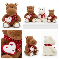 Ensemble de jouets en peluche hippopotame mignon, poupée hippopotame en coton PP doux avec écharpe rouge et pendentif cœur, cadeau pour enfants