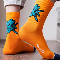 Vente en gros de chaussettes de sport de haute qualité pour hommes Basketball Logo Design Chaussettes de sport personnalisées