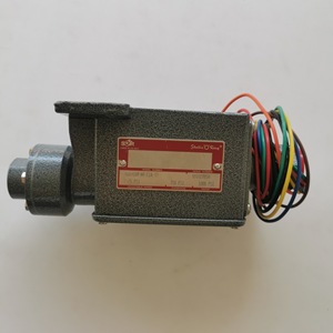 สวิตช์แรงดัน SOR 4BA-EB4-M4-C1A-TT 2-25 PSI G1/4 ทองเหลือง SPDT อากาศ - Product Image 2