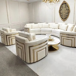 Set di Divani in Velluto Personalizzabile con Struttura in Legno Massello, Stile Moderno Classico di Lusso Postmoderno, Arredamento di Alta Gamma per Soggiorno di Villa - Product Image 1
