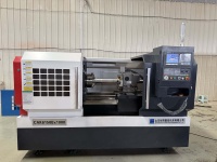 CAK6150 CK6150B Precio bajo CNC Máquina de torno automático 1000mm Sistema de control Gsk China Metal Torno