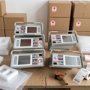 Relais de haute précision (0,2 %) pour kit MCRT43N IP55 300VA, autre appareil de test de tension, ensemble de test d'injection secondaire - Product Image 1