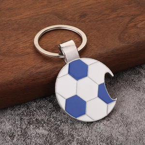 اسنيكرز كرة قدم إبداعي بسيط وجديد مع سلسلة مفاتيح عملية وشخصية كاملة - Product Image 4