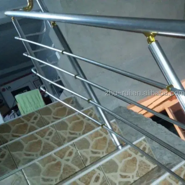 Fournisseur chinois Accessoire de support de main courante en aluminium argenté doré pour les marches extérieures Profil et accessoire de main courante d'escalier